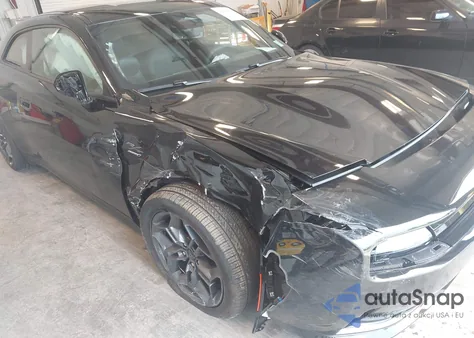 2025 Dodge Charger Daytona R/T Awd z USA, uszkodzony, nr VIN 2C3CDBCK2SR547214